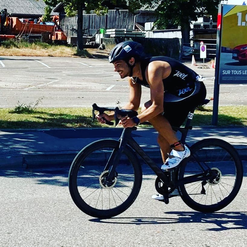 LTDS - Florent Ferrara court, roule et nage vers son rêve de participer à l'Ironman d'Hawaii